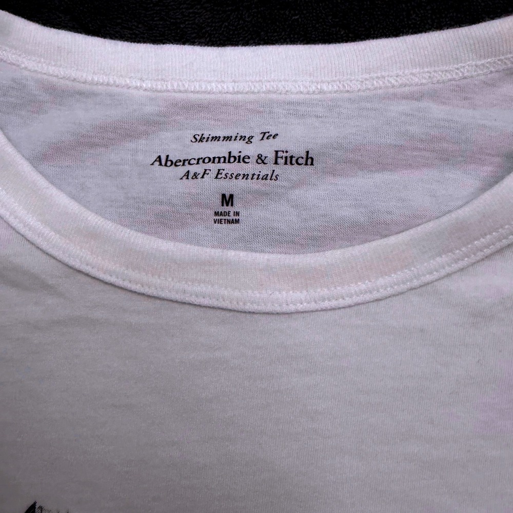 Abercrombie & Fitch Skimming Tee Women M White Horse Graphic Western - Picture 3 of 5